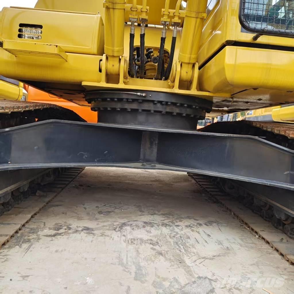 Komatsu PC 220-8 Верижен екскаватор