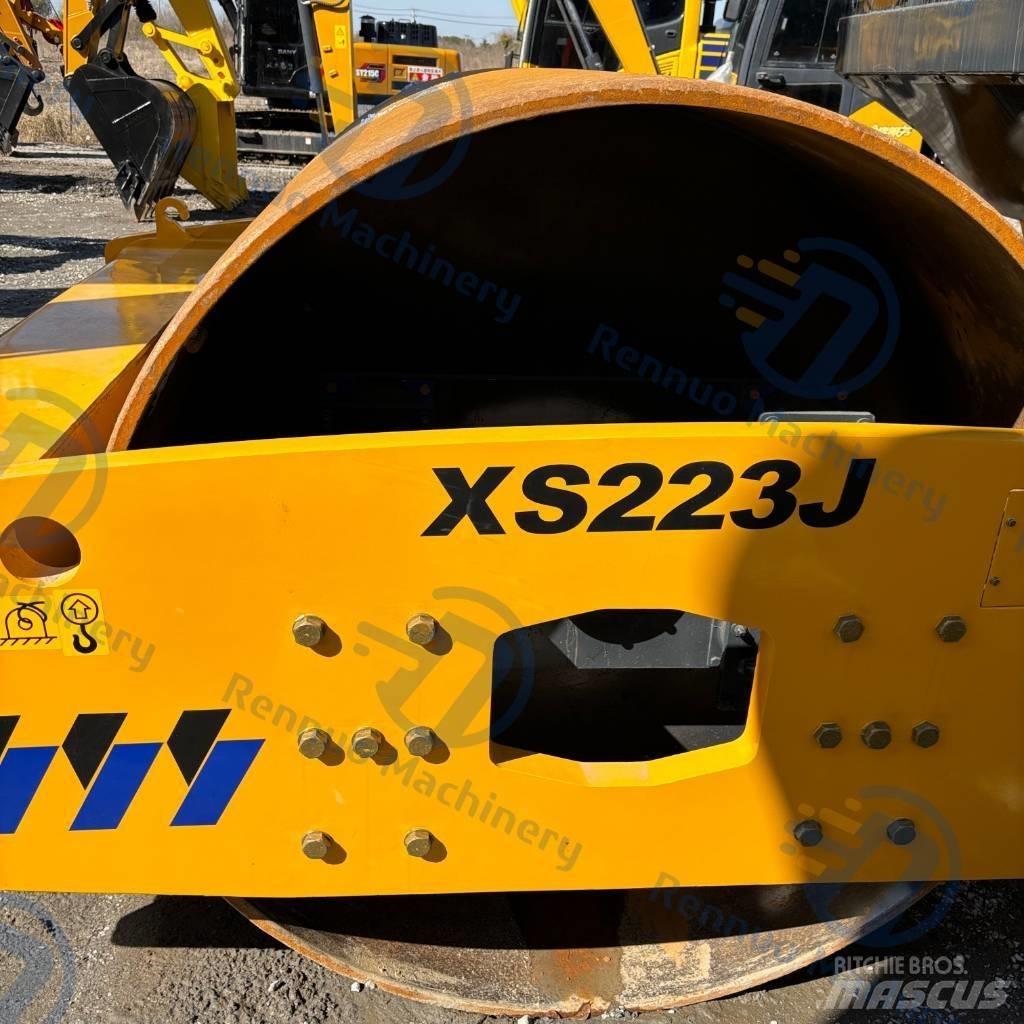 XCMG XS223J Еднобарабанни ролки
