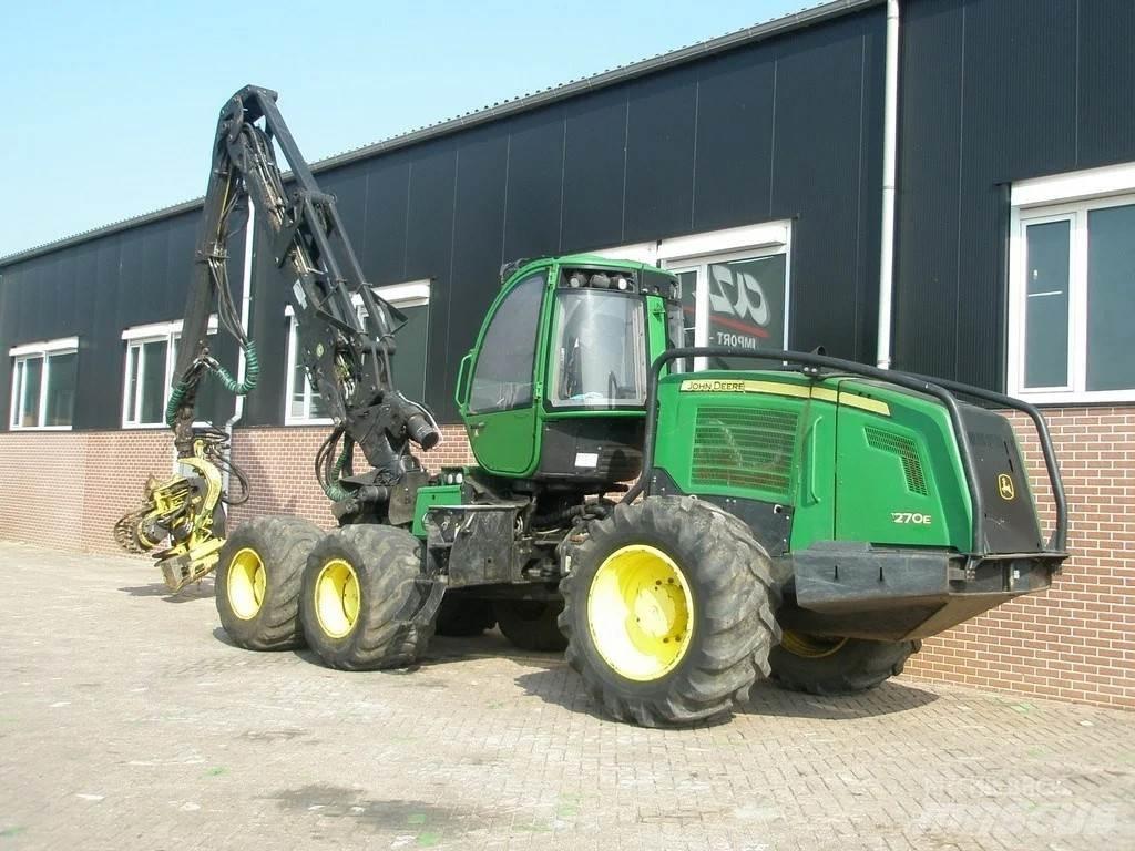 John Deere 1270E Харвестери