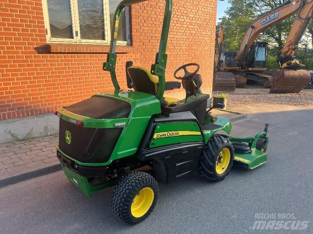 John Deere 1550 Тракторни косачки