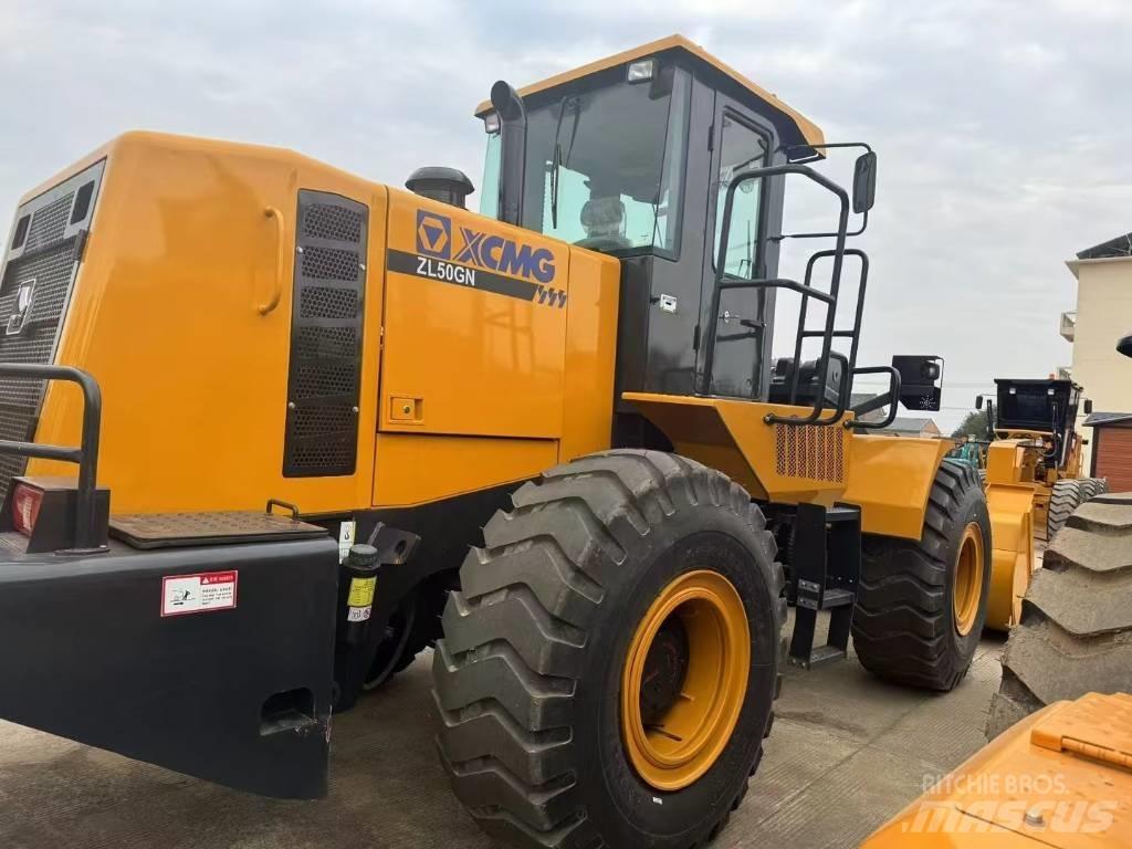 XCMG ZL 50 GN Колесни товарачи