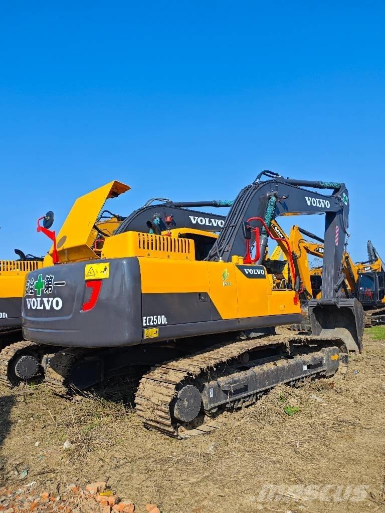 Volvo EC 250 D L Верижен екскаватор