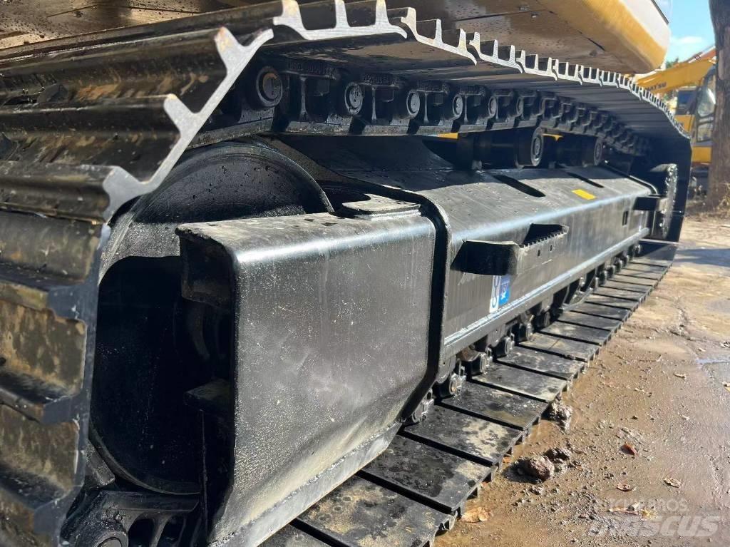 CAT 320 D Верижен екскаватор