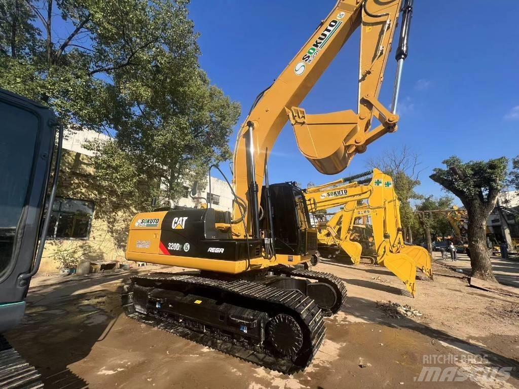 CAT 320 D Верижен екскаватор