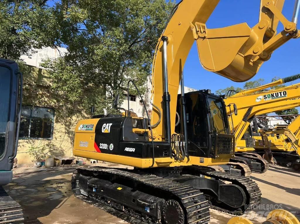 CAT 320 D Верижен екскаватор