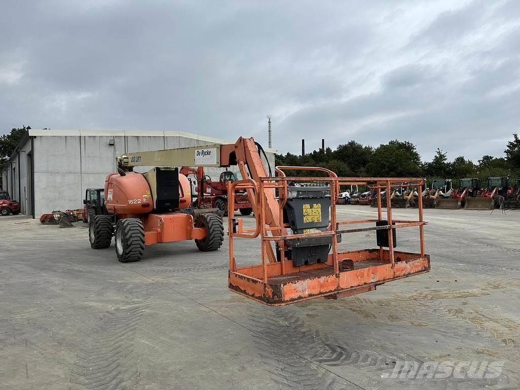 JLG 800AJ Съчленени стрелови подемници