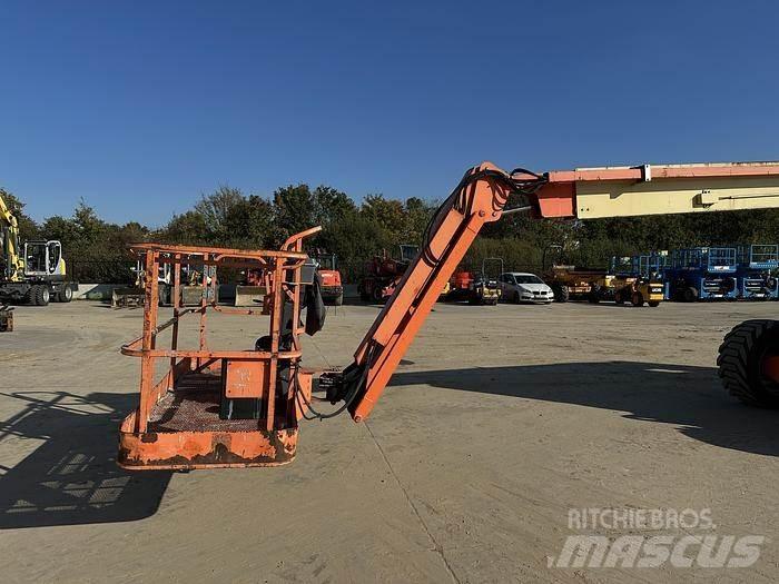 JLG 800AJ Съчленени стрелови подемници
