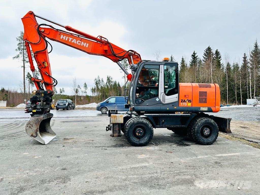 Hitachi Zaxis 170 W Колесни екскаватори
