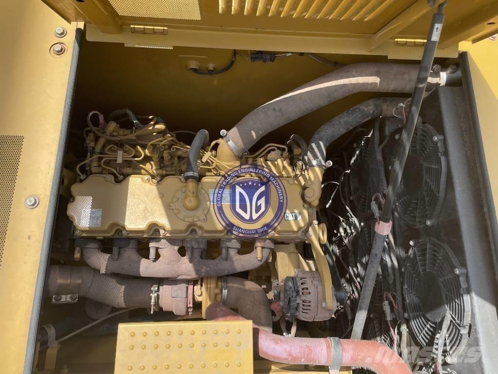 CAT 330 Средни екскаватори 7т - 12т