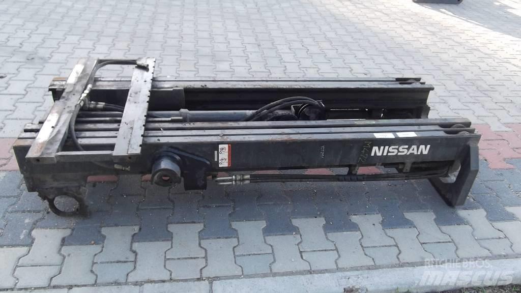 Nissan FB18 M-0472 Мачти