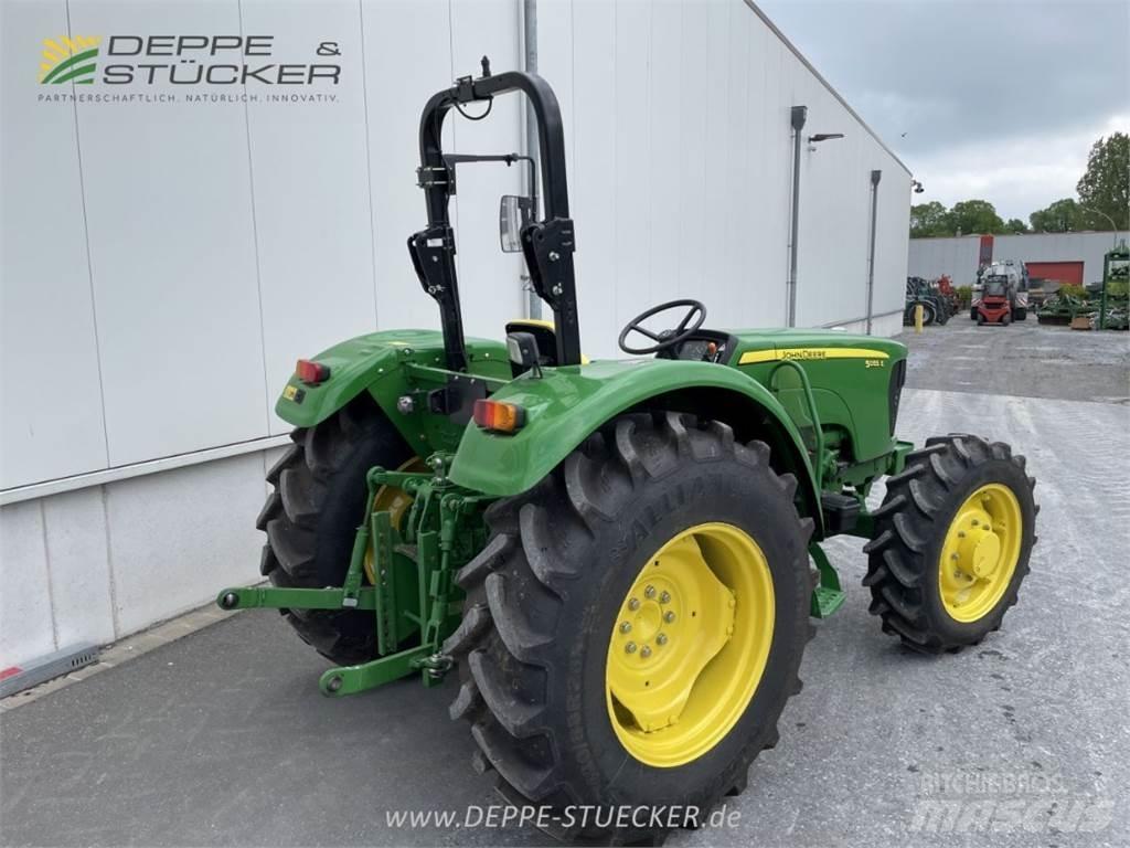 John Deere 5055E Трактори