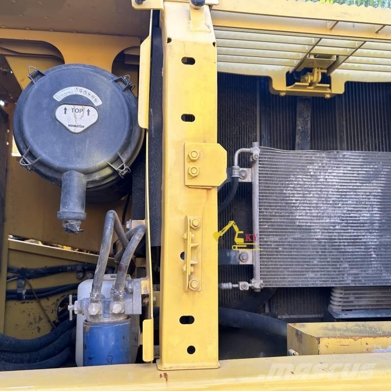 Komatsu PC 200-8 Верижен екскаватор