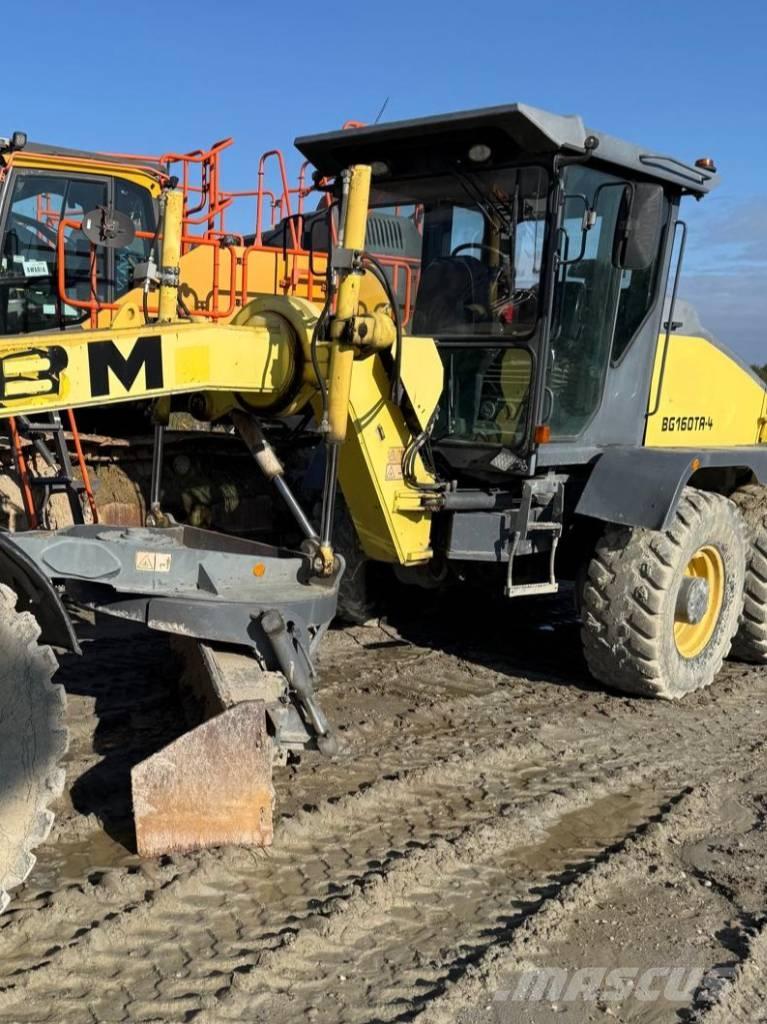 HBM BG 140 TA - 4 Грейдери