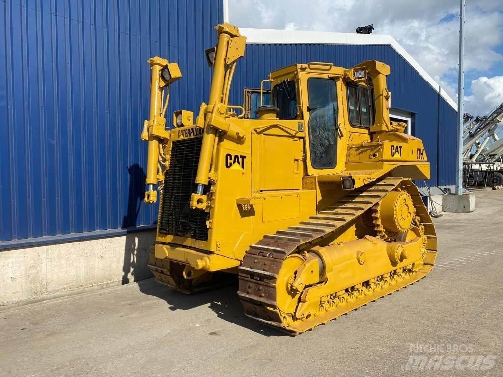 CAT D 7 H Верижни булдозери
