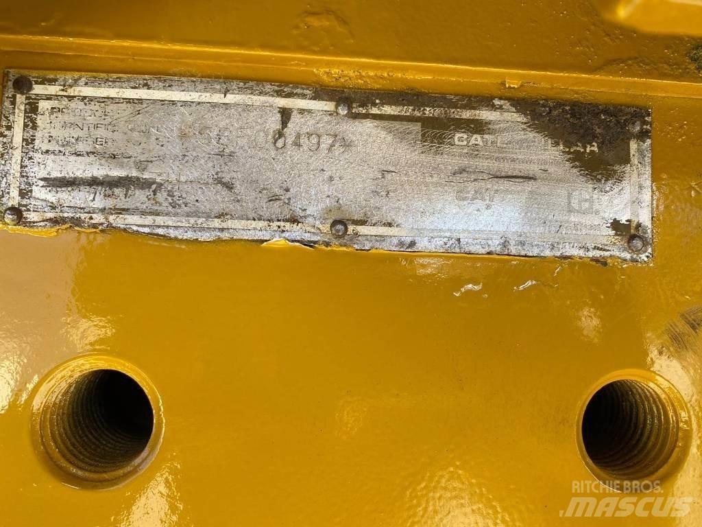 CAT D 7 H Верижни булдозери
