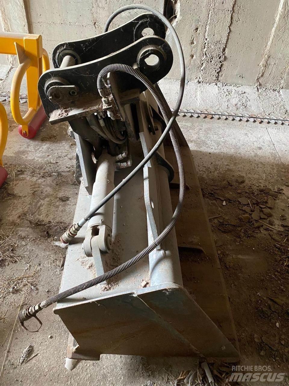 Hydrema M1200 Колесни екскаватори
