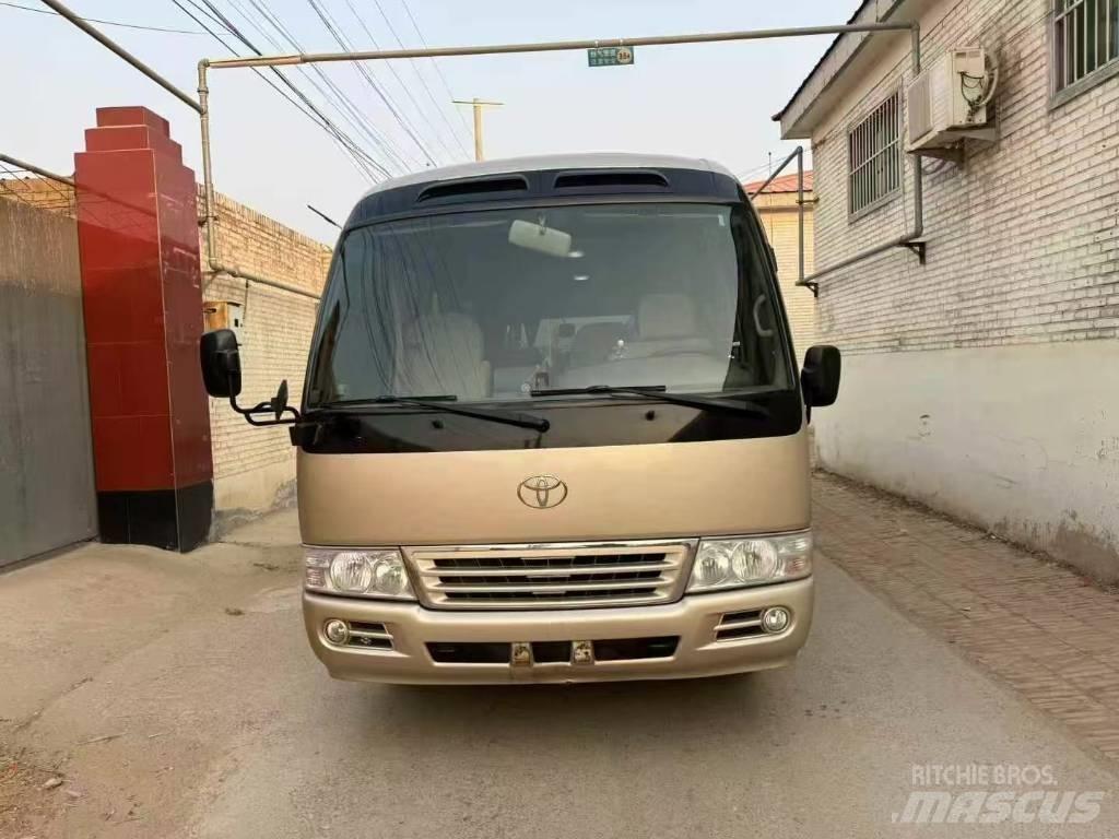 Toyota Coaster Bus Мини бусове