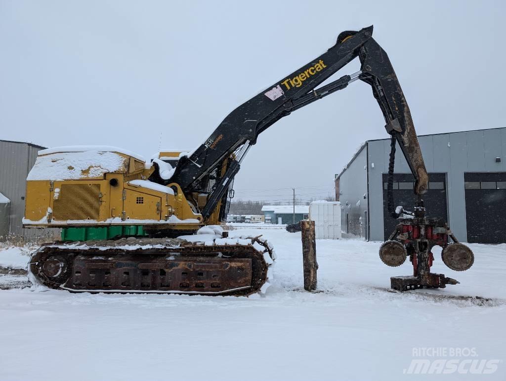 Tigercat 855D Харвестери