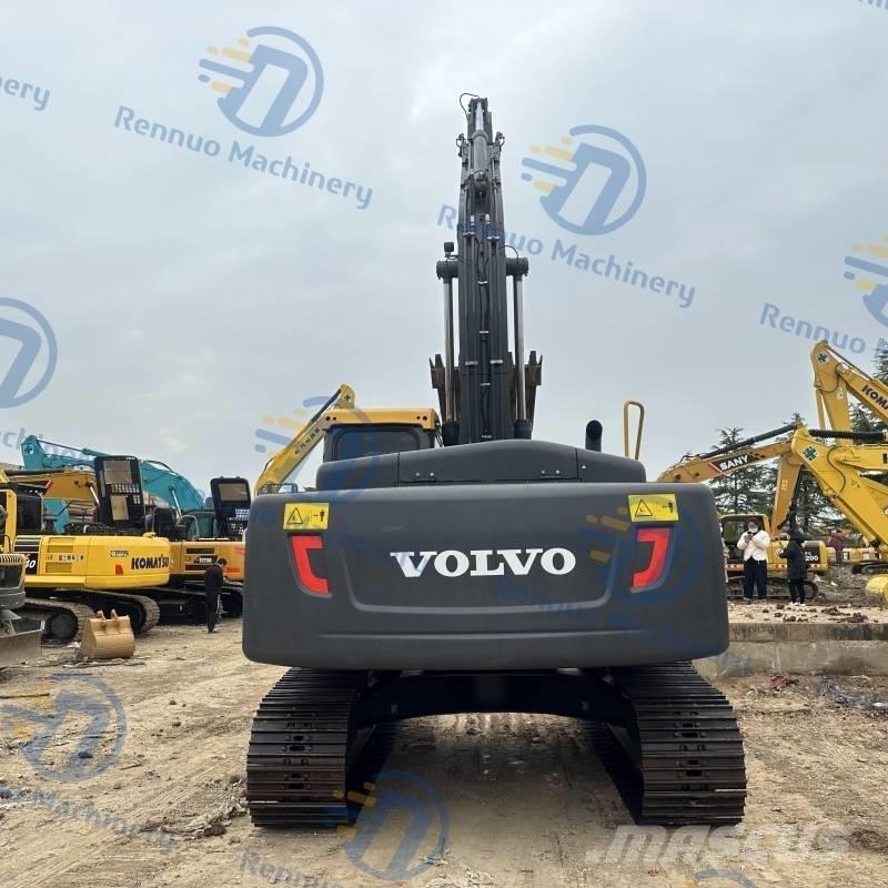 Volvo EC 240 D Верижен екскаватор