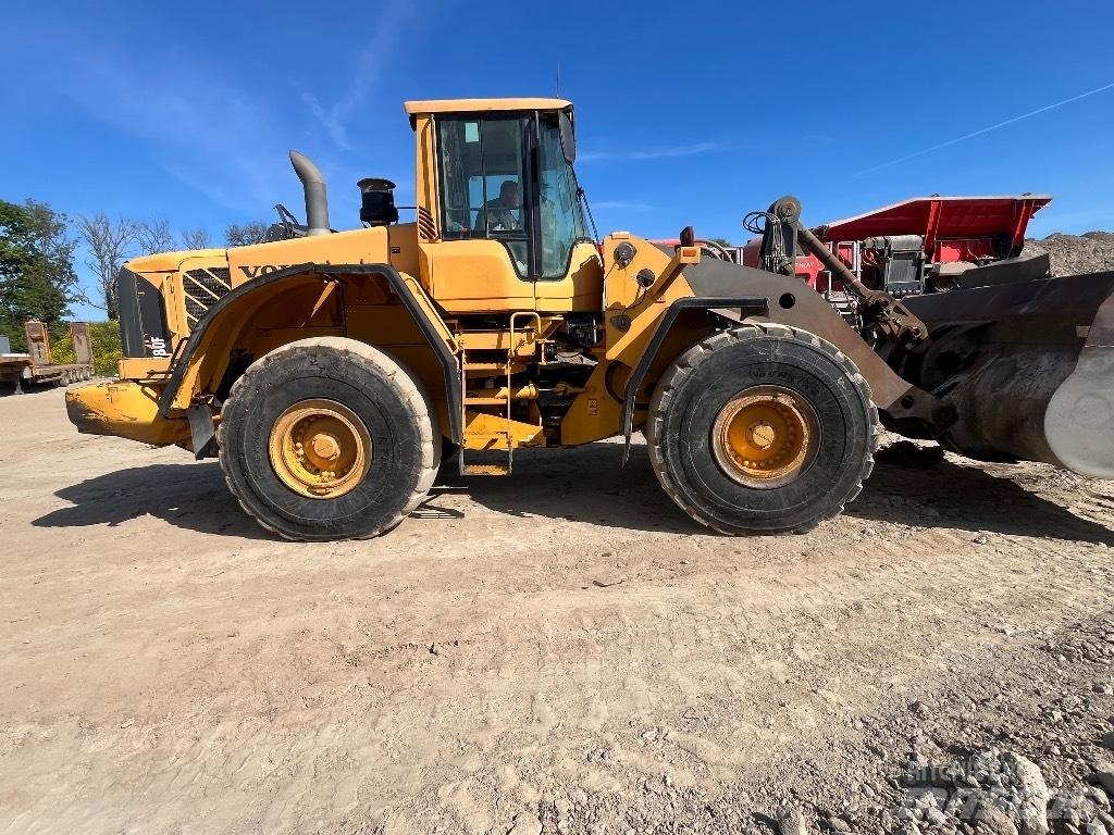 Volvo L180F Колесни товарачи