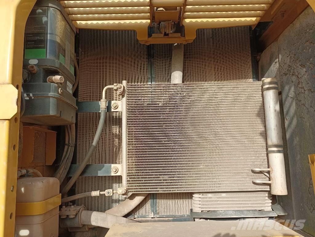 Komatsu PC 210 LC-8 Верижен екскаватор