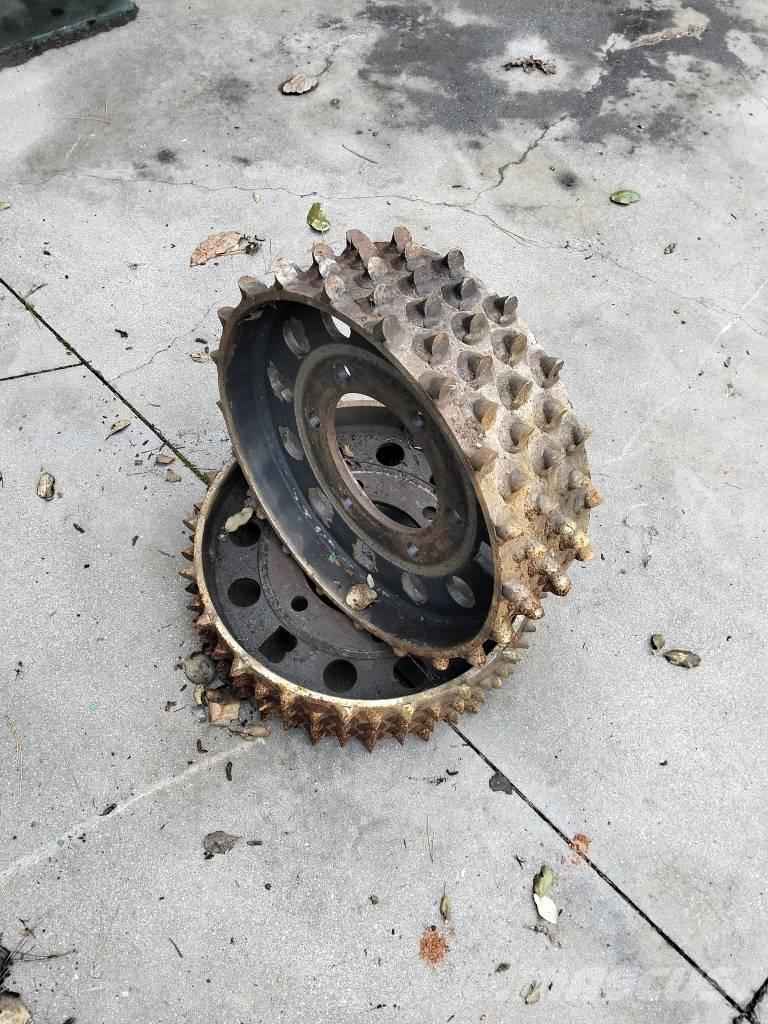  Rolos H480c Poclain Глави за харвестери