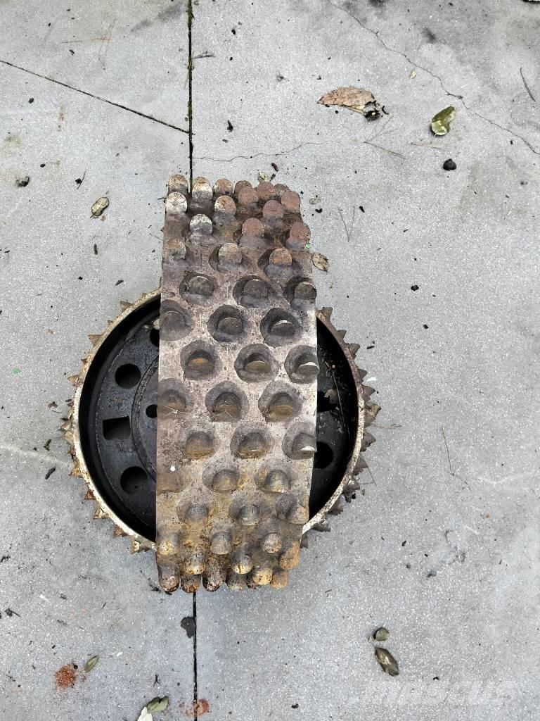  Rolos H480c Poclain Глави за харвестери