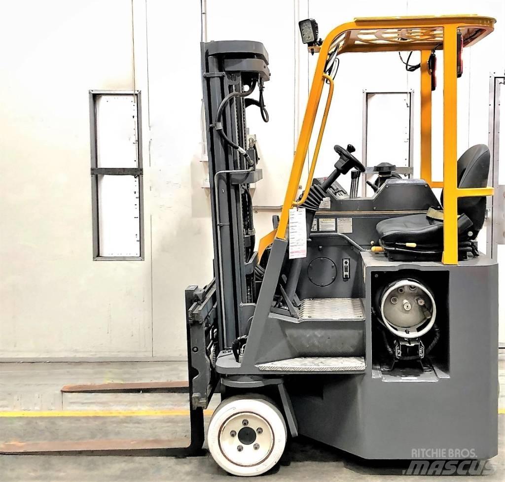Combilift CB2500 Страничен товарач