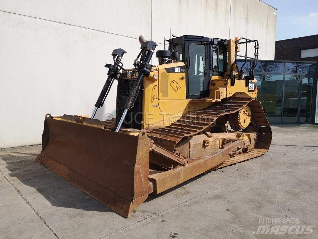 CAT D6T LGP Верижни булдозери
