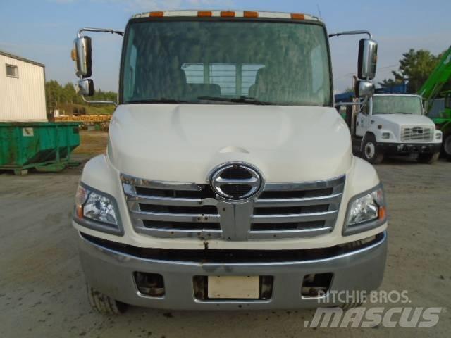 Hino 185 Бордови