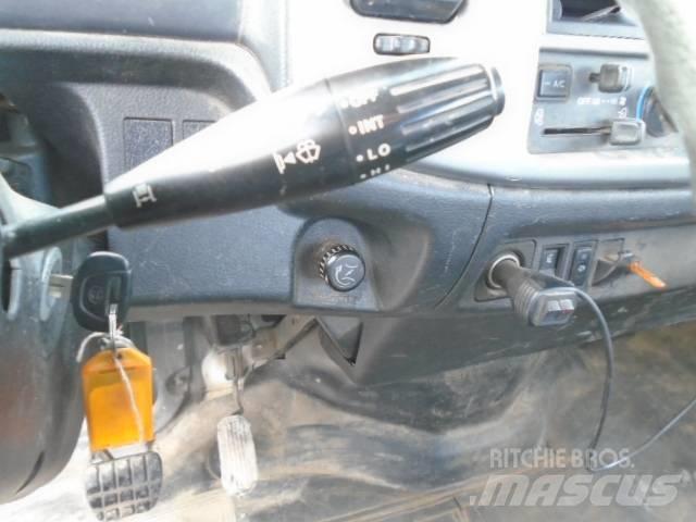 Hino 185 Бордови