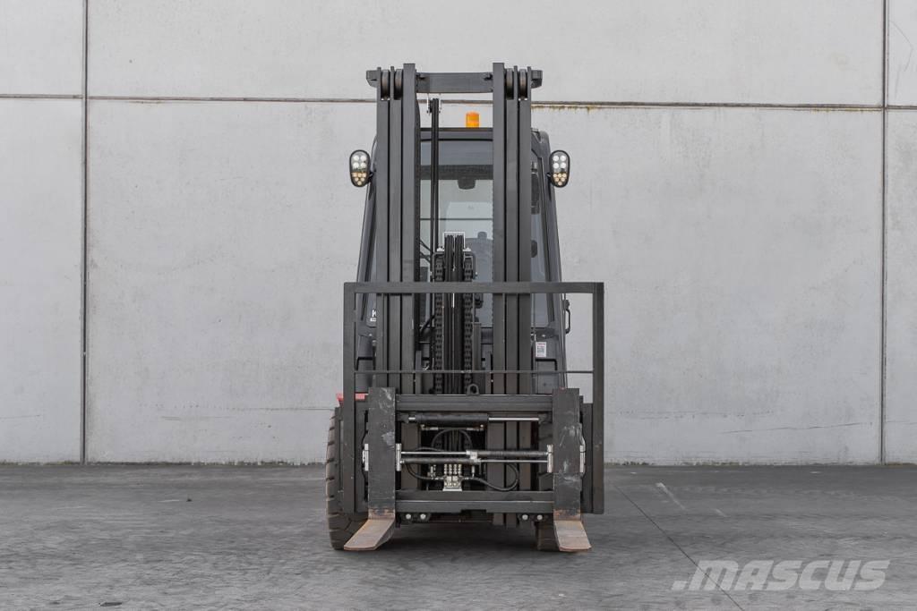 Manitou MI 35 D Дизелови камиони