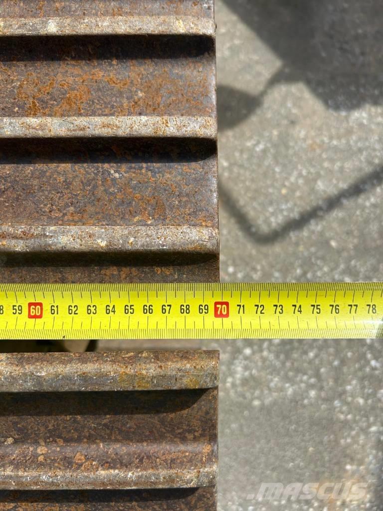 Takeuchi TB 2150 R Верижен екскаватор