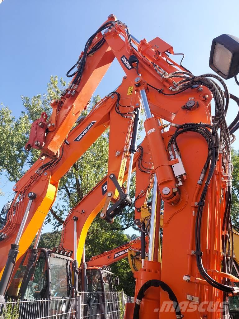 Develon DX 85 R-3 Средни екскаватори 7т - 12т