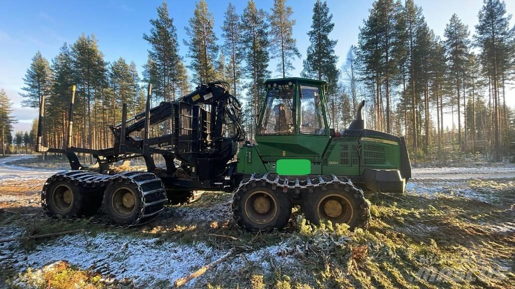 John Deere 1210G Форуардери