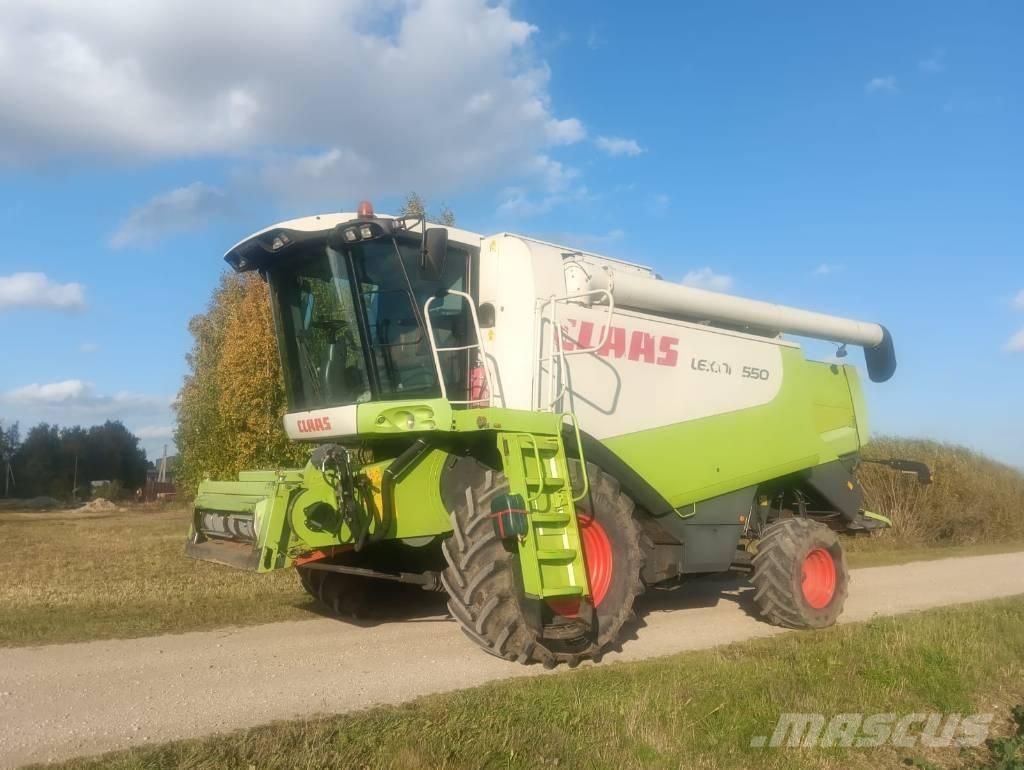 CLAAS Lexion 550 Комбайни