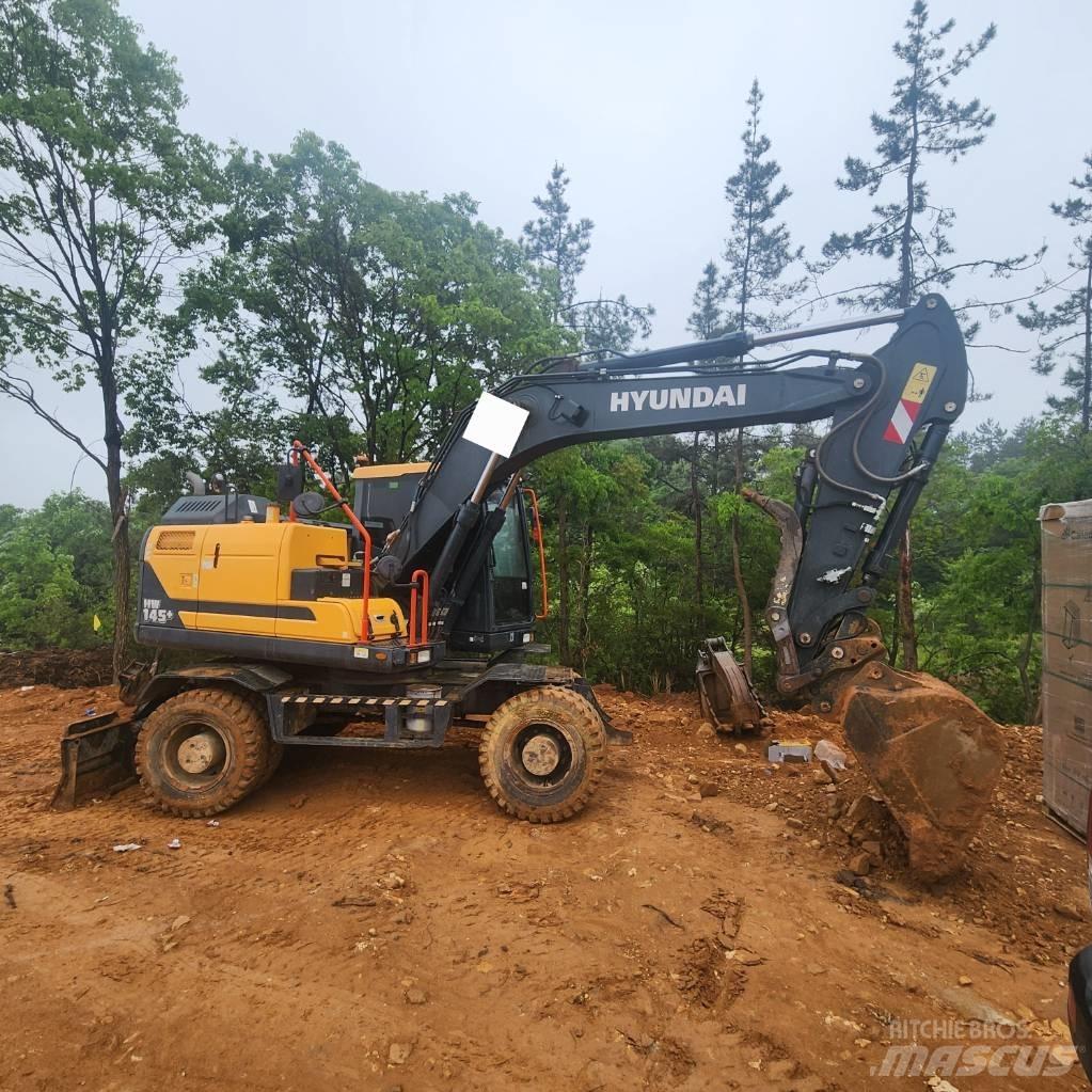 Hyundai HW 145 Колесни екскаватори