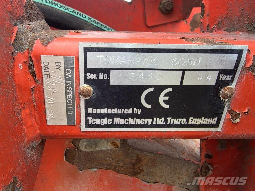 TEAGLE TOMAHAWK 5050 Резачки за бали, резачки и машини за отмотаване на бали