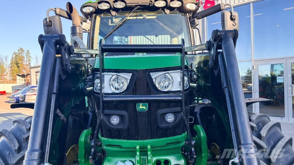 John Deere 6125 R Трактори