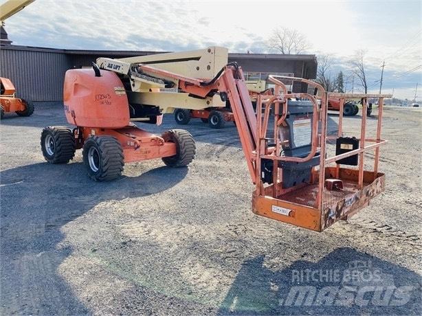 JLG 450 AJ Съчленени стрелови подемници