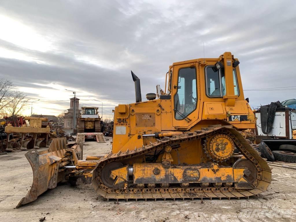 CAT D 4 H LGP II Верижни булдозери
