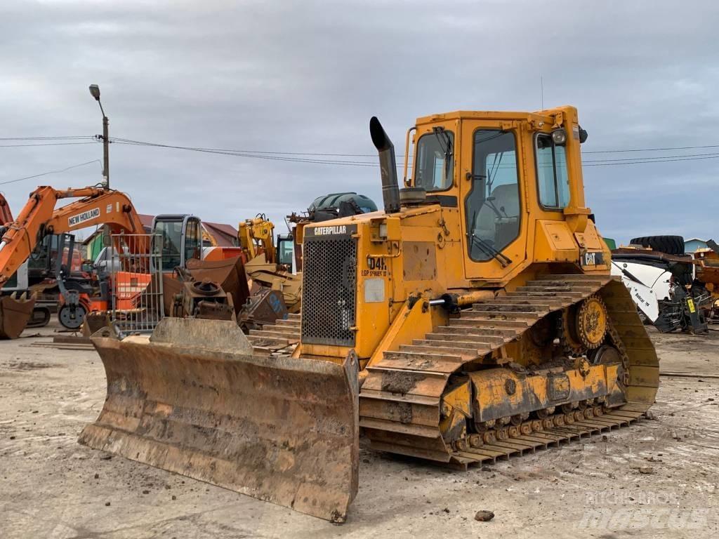 CAT D 4 H LGP II Верижни булдозери
