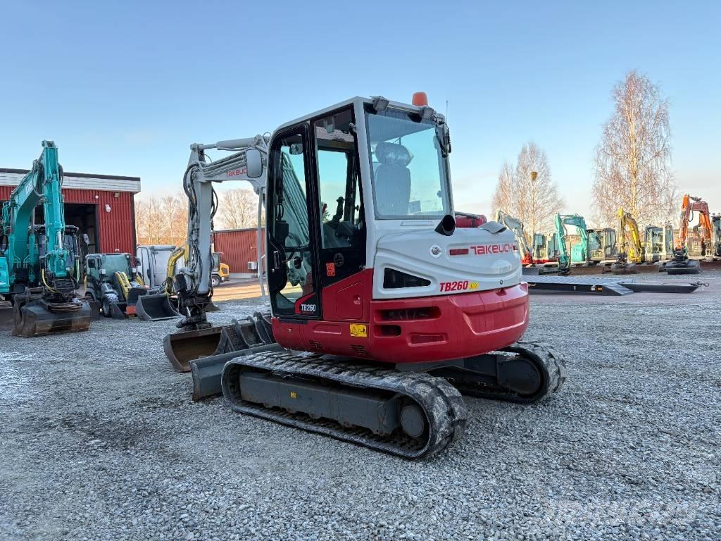 Takeuchi TB260 Мини екскаватори < 7 т