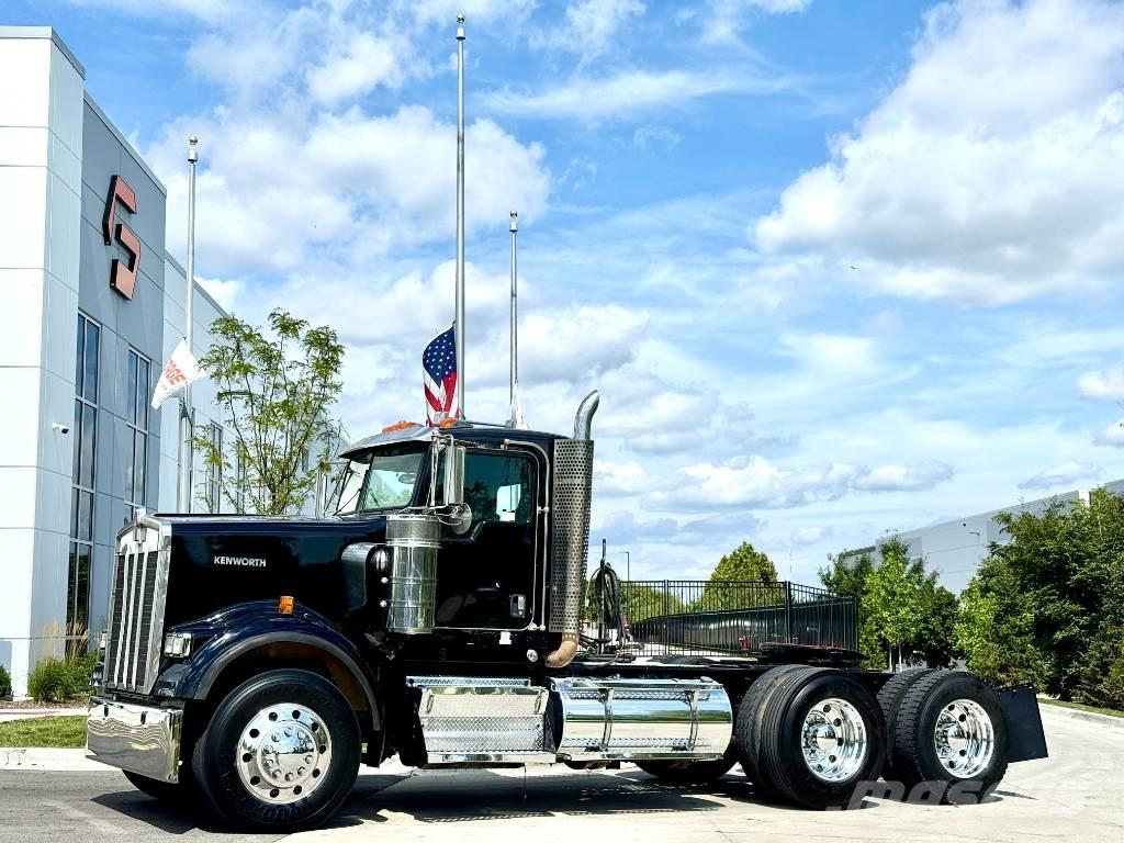 Kenworth W 900 Влекачи