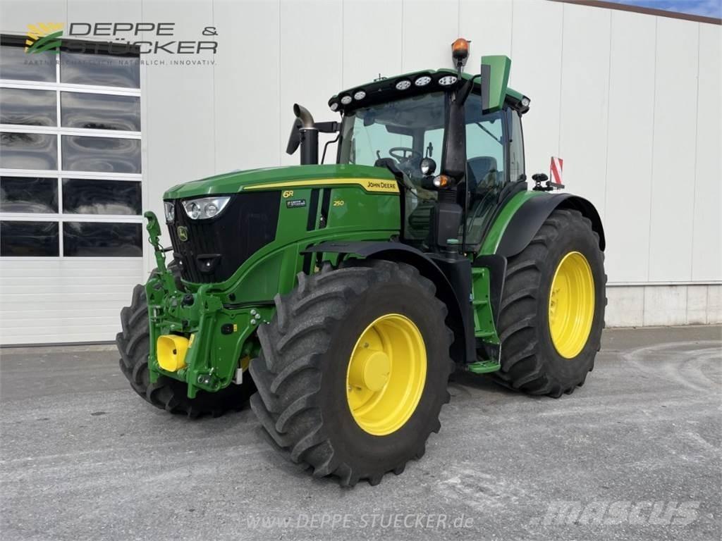 John Deere 6R 250 Трактори