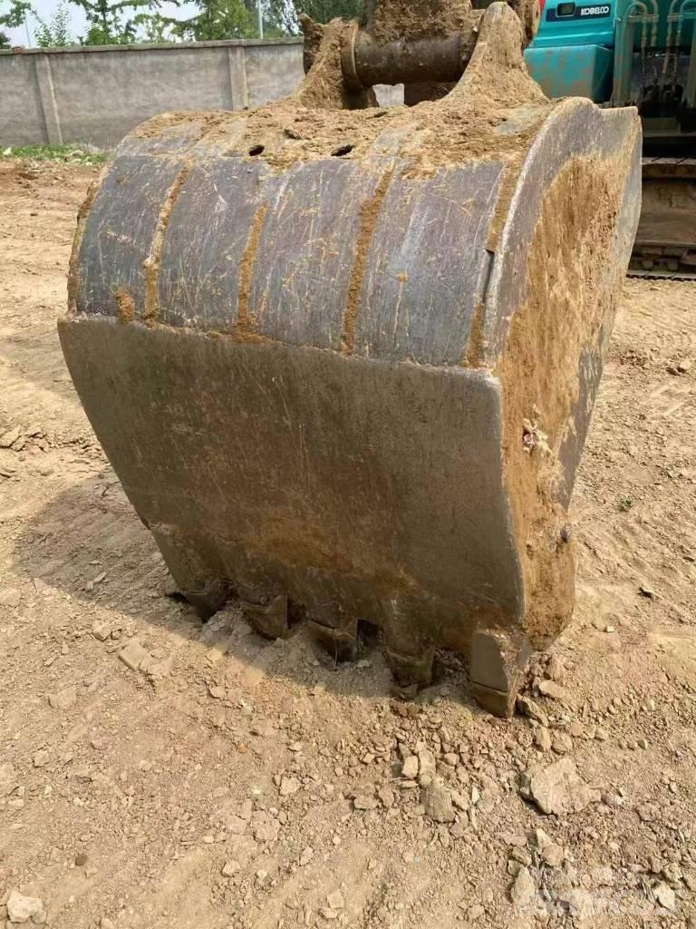 Kobelco SK140 Верижен екскаватор