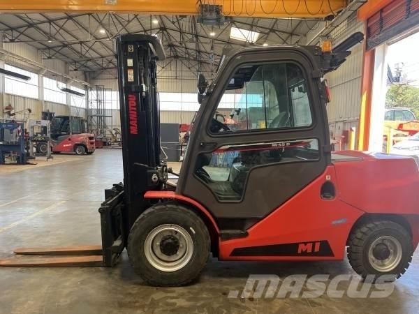 Manitou MI55 D Камиони за херавни местности