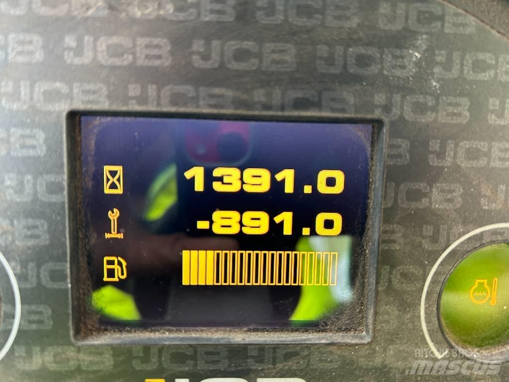JCB VM 137 Еднобарабанни ролки
