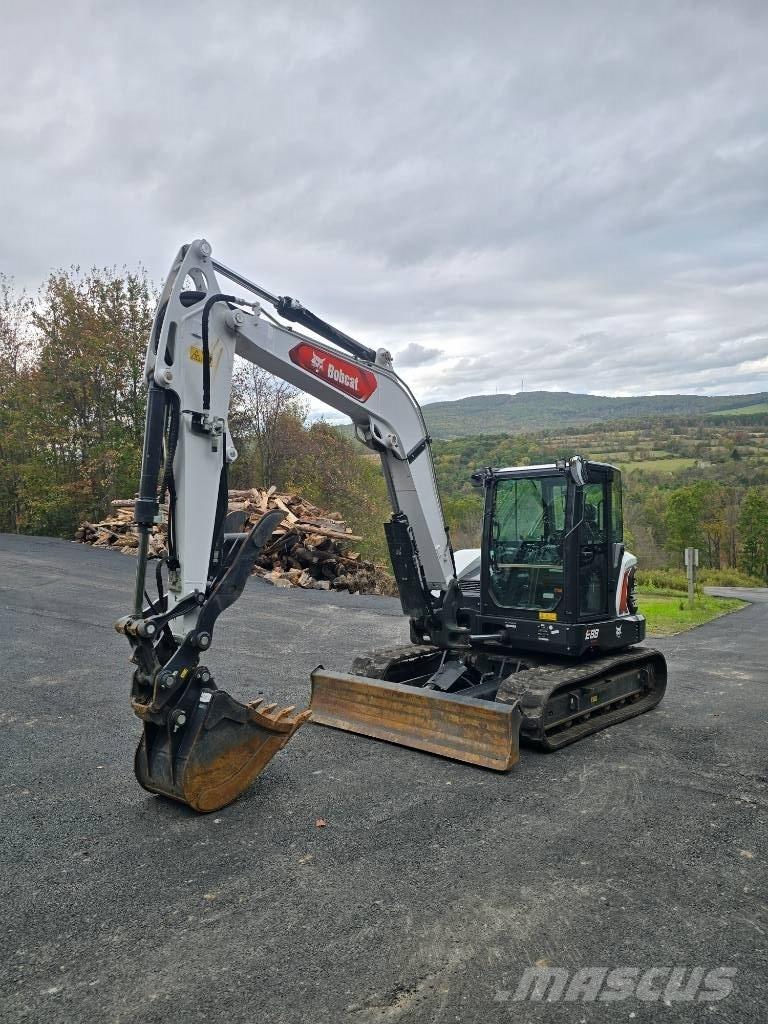Bobcat E 88 R2 Верижен екскаватор