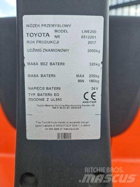 BT LWE200 Колички високоповдигачи с теглич